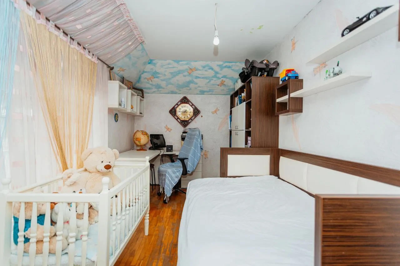 Кишинев Центр ул. Александр чел Бун 9