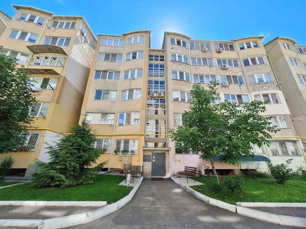 Chișinău Botanica str. Constantin Vîrnav 12