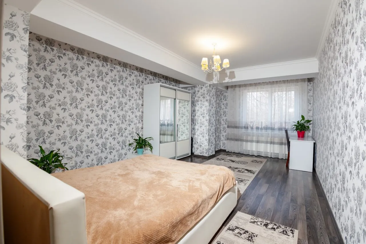 Chișinău Buiucani str. Vasile Lupu 8