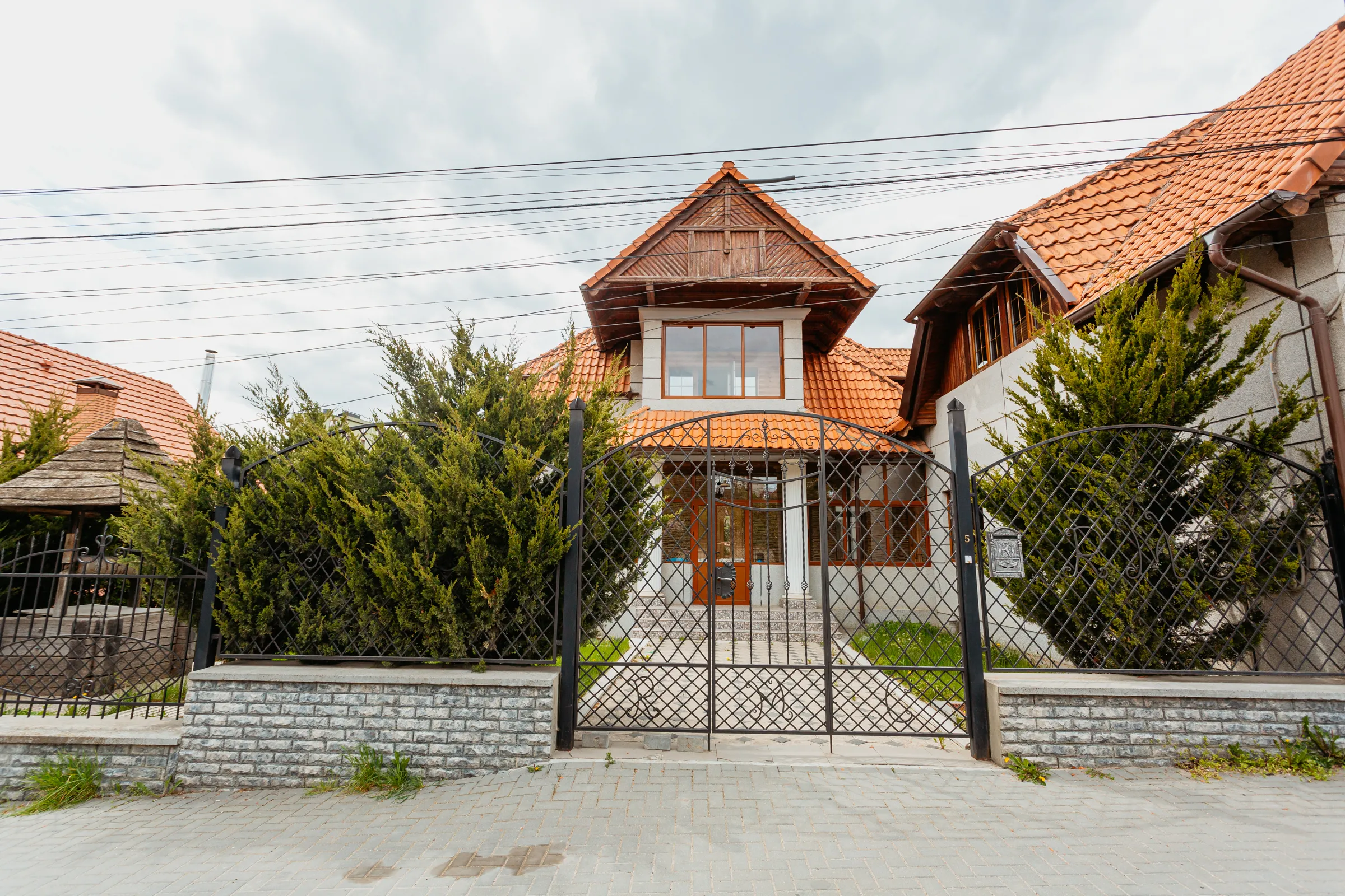 Durlești str. Toma Alomoș 1