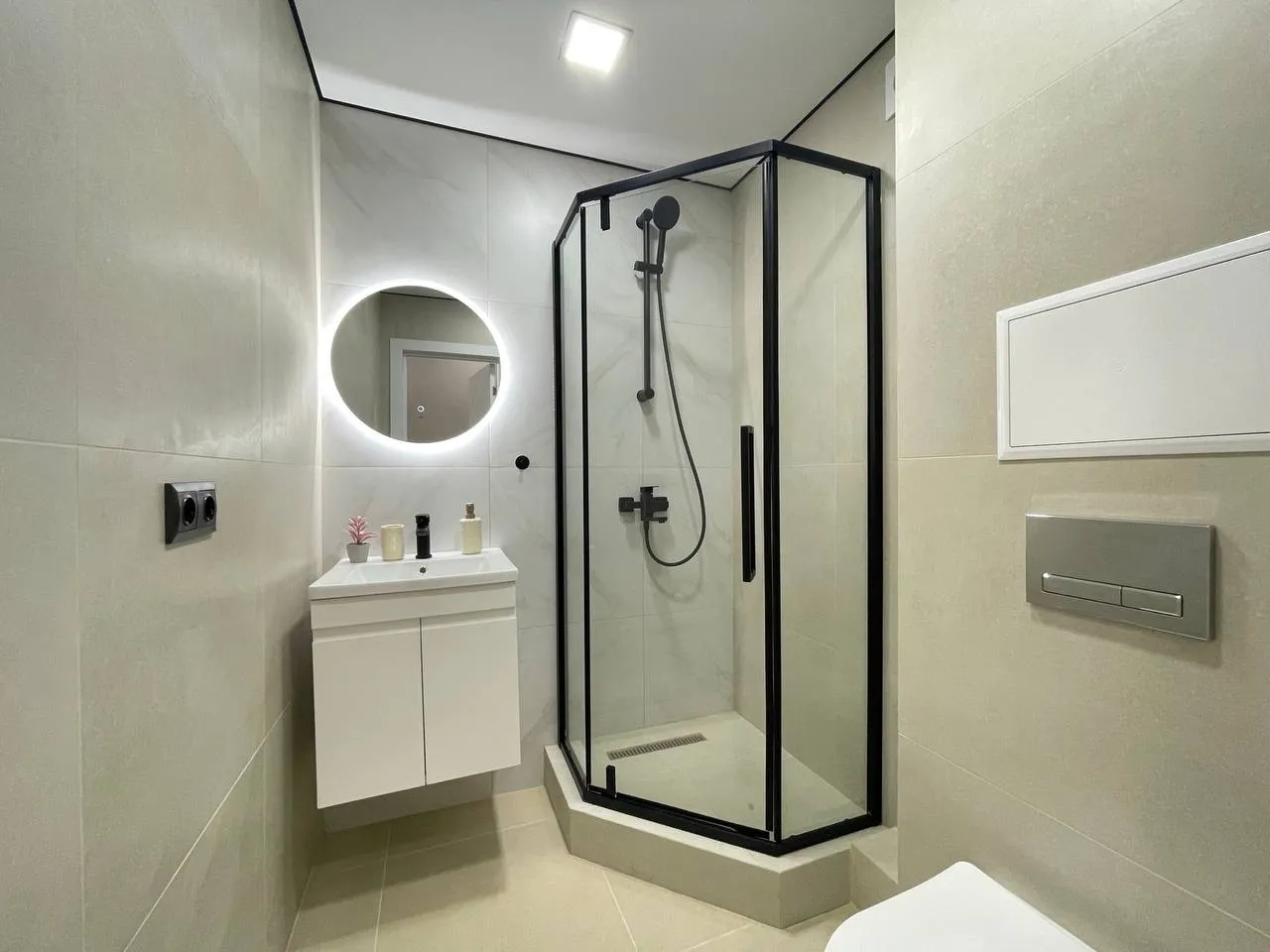 Chișinău Telecentru str. Mihail Lomonosov 5