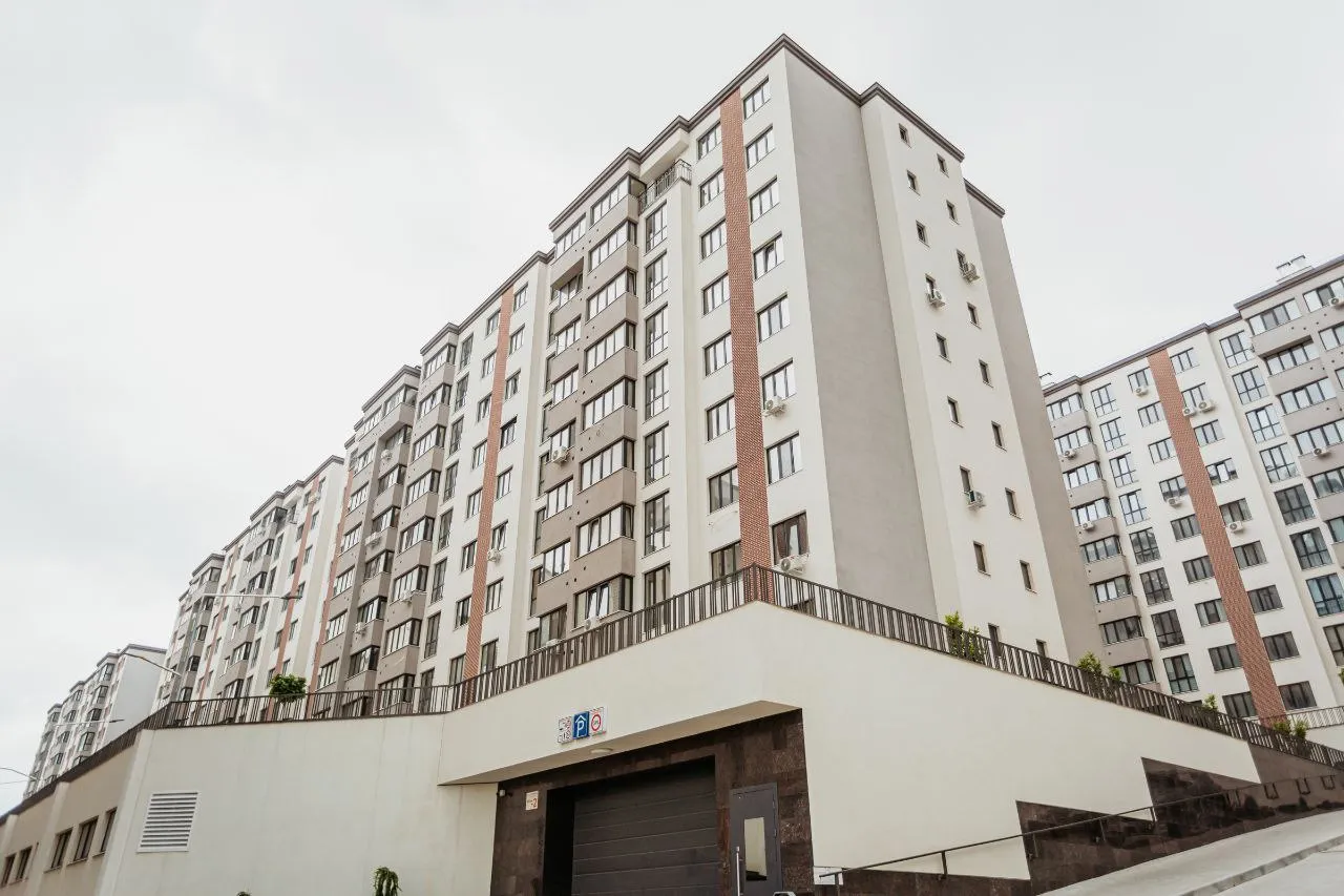 Chișinău Buiucani str. Ion Buzdugan 15