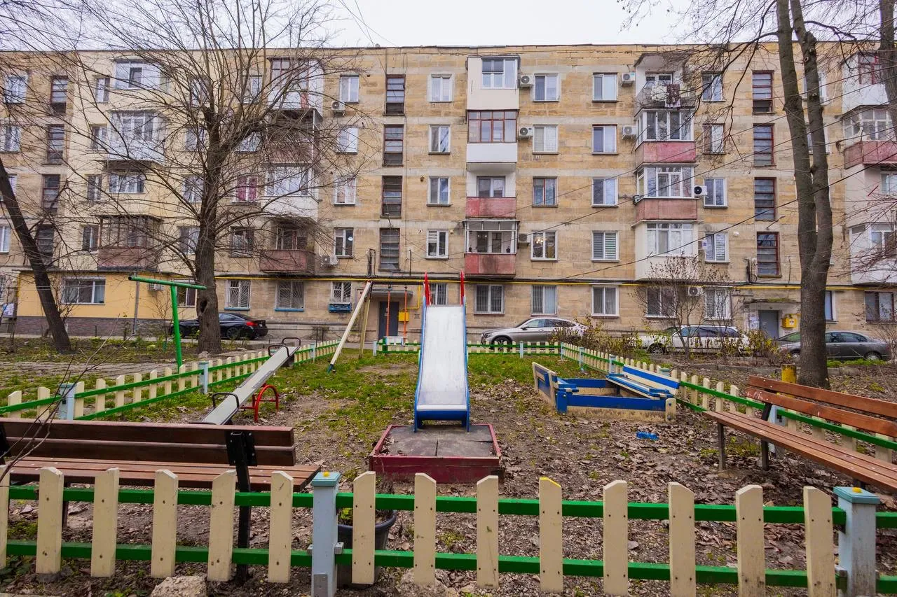 Chișinău Rîșcani str. Nicolae Dimo 11
