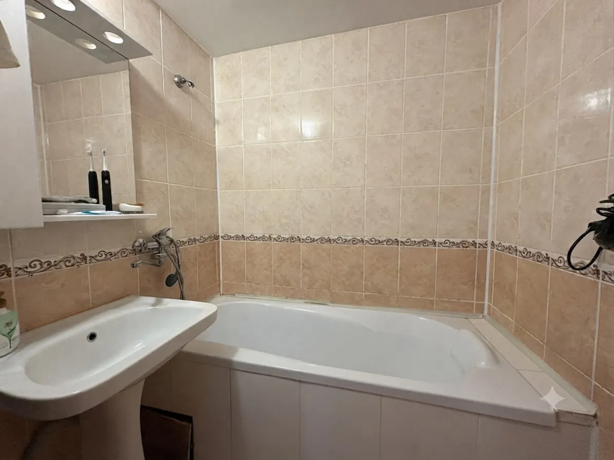 Chişinău Buiucani str. Alba Iulia  6