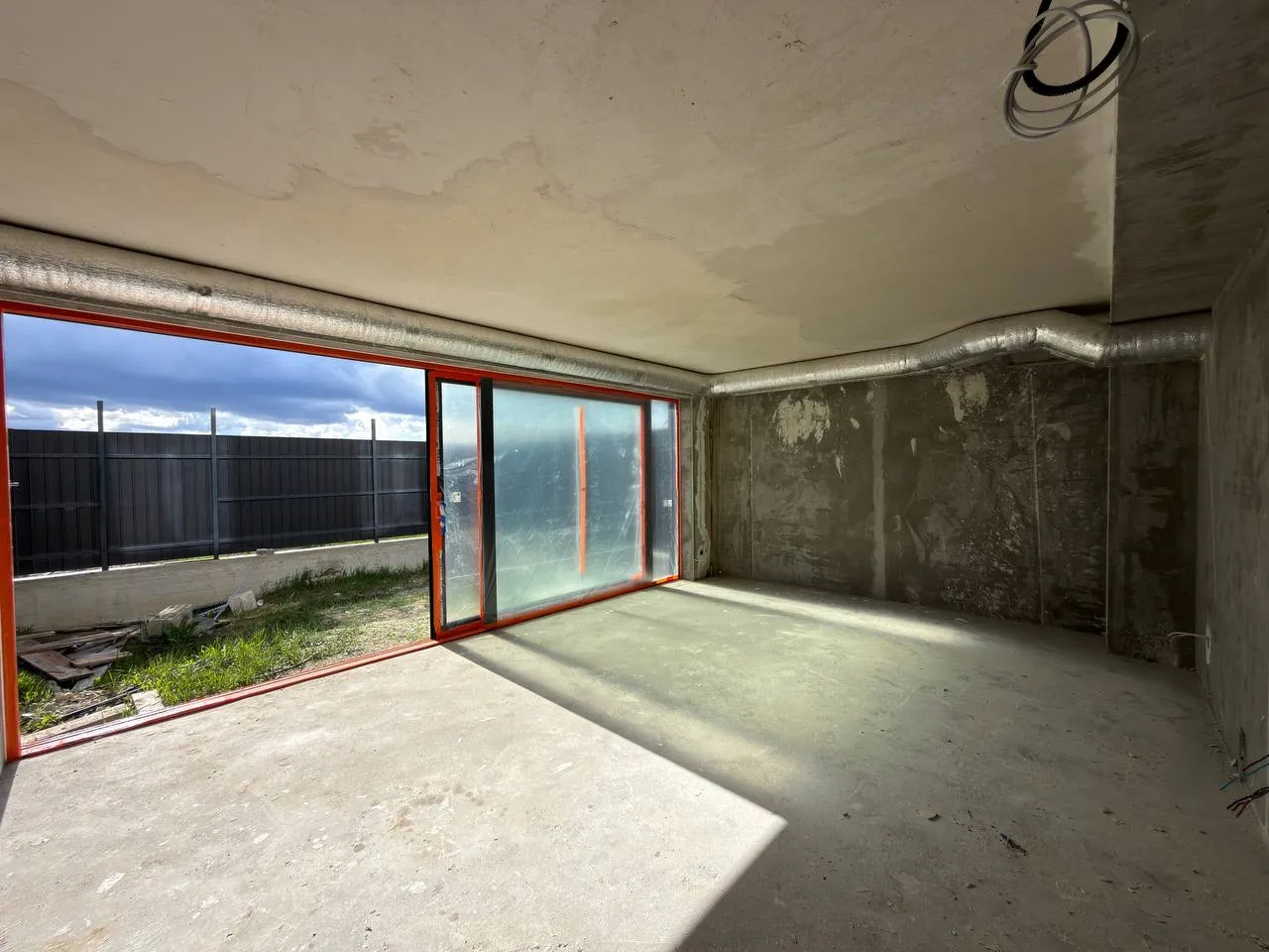 Chișinău Dumbrava, Poiana Domnească str. Tricolorului 8