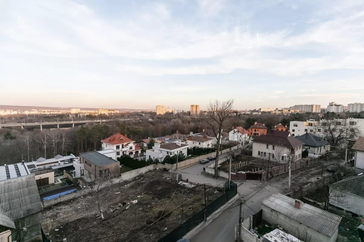 Chișinău Centru str. Nicolae Testemițanu 16