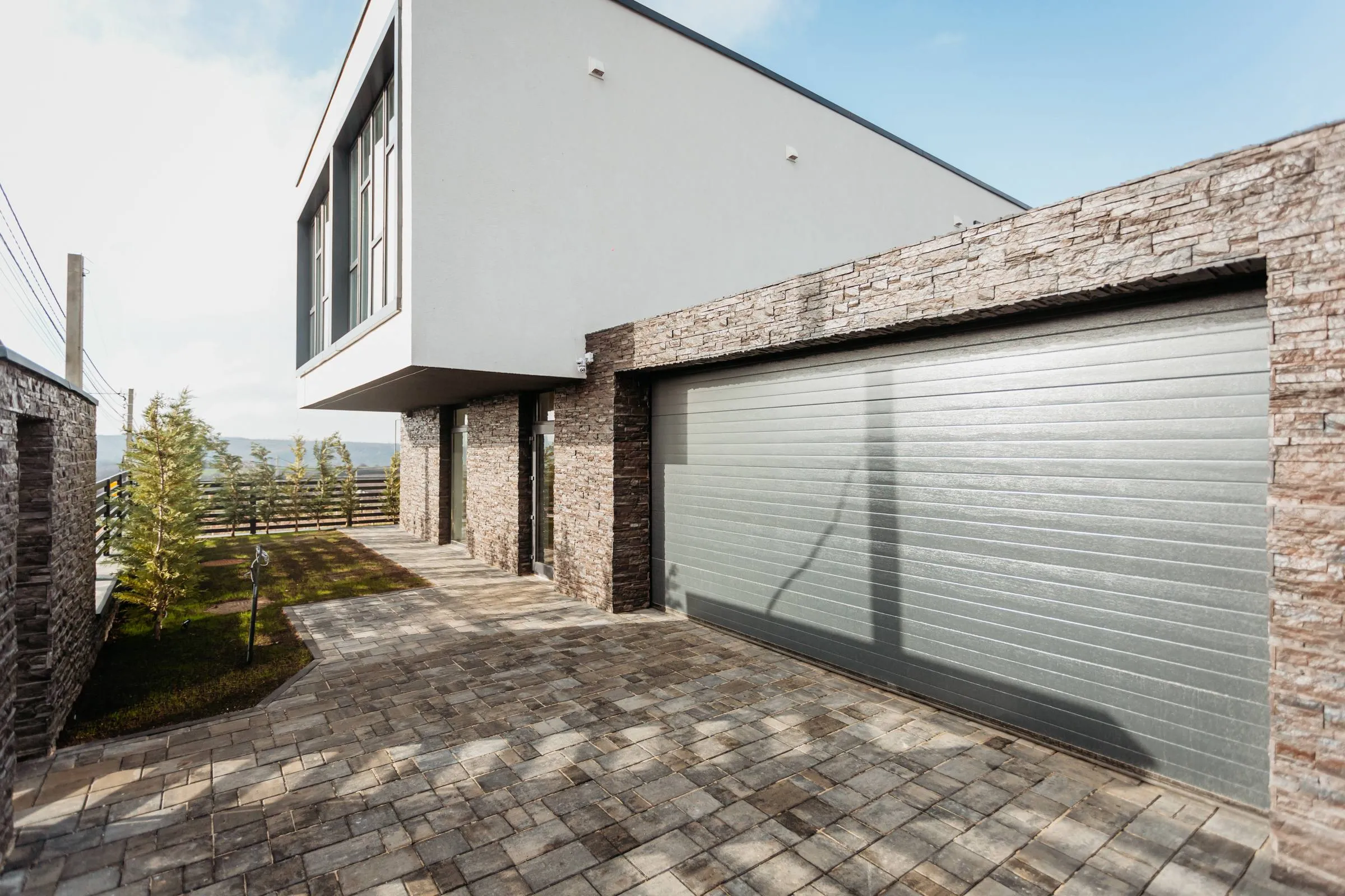 Кишинев Колоница ул. Чиприан Порумбеску 36