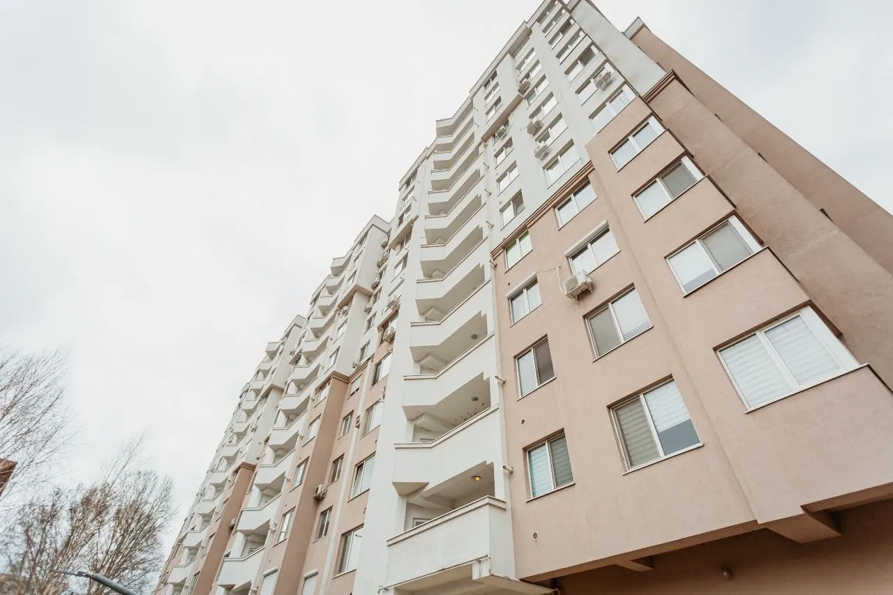 Chișinău Buiucani str. Ștefan Neaga 13