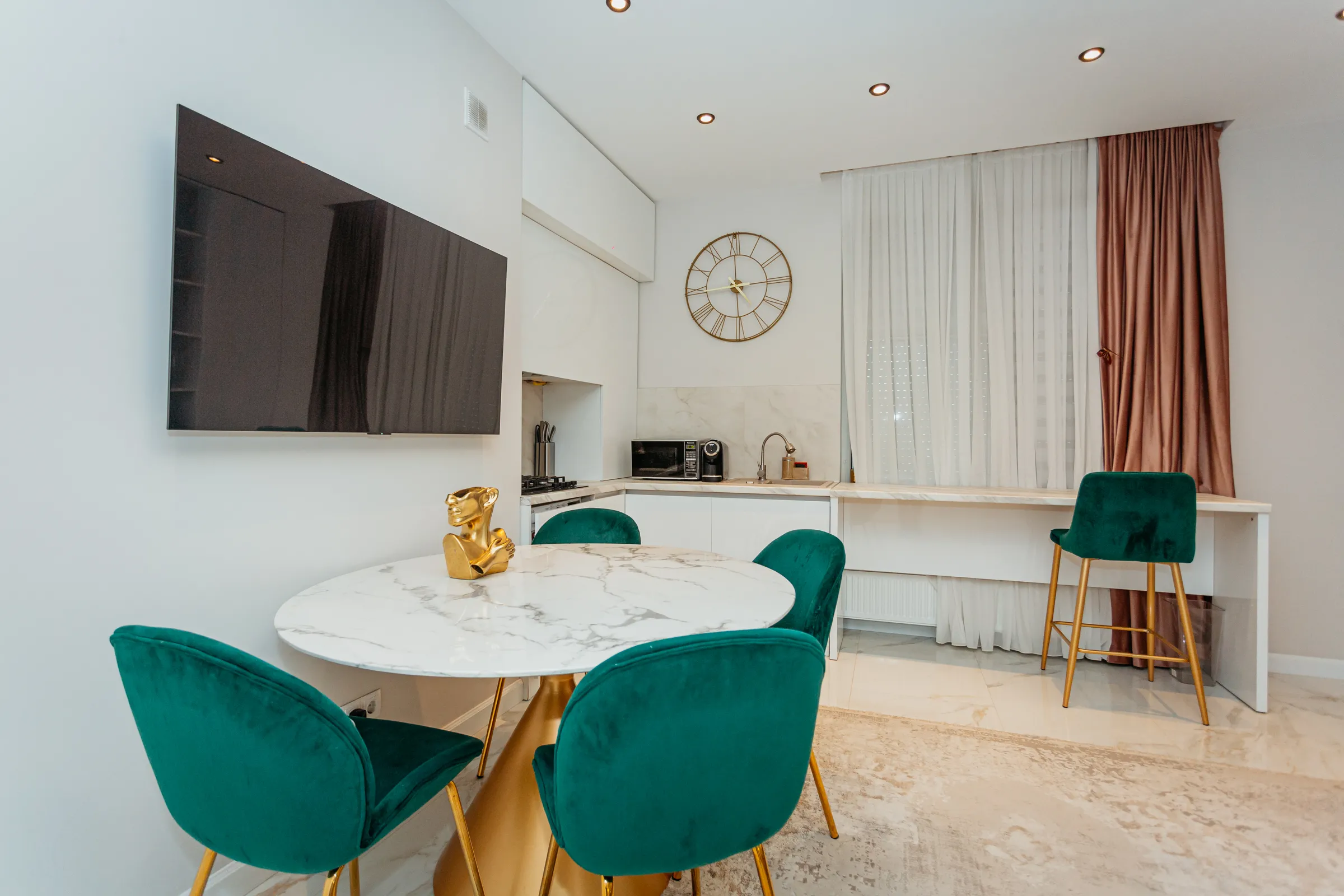 Chișinău Buiucani str. Liviu Deleanu 2