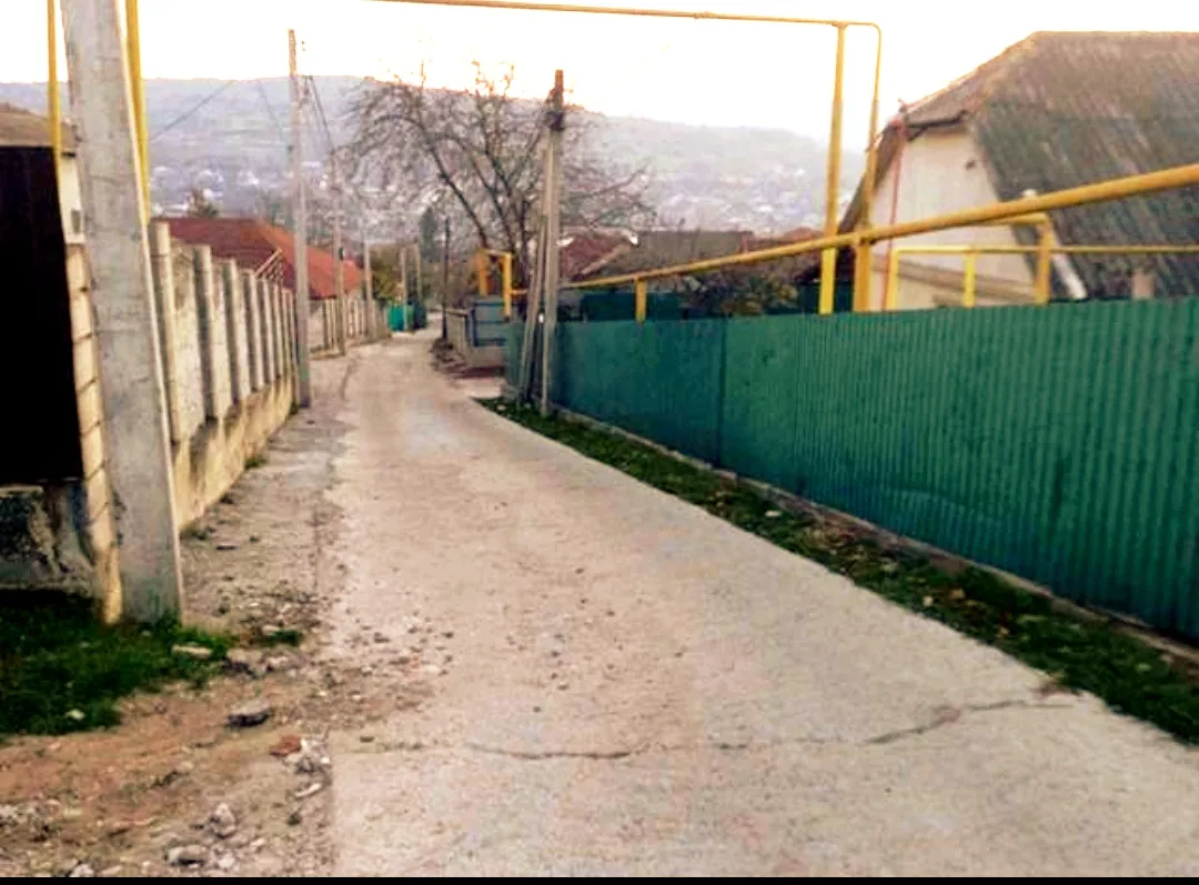 Strășeni Cojușna str. Dragoș Vodă 4