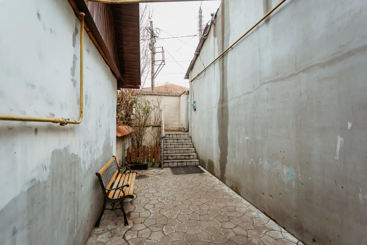 Кишинев Центр, ул. Университэций 10