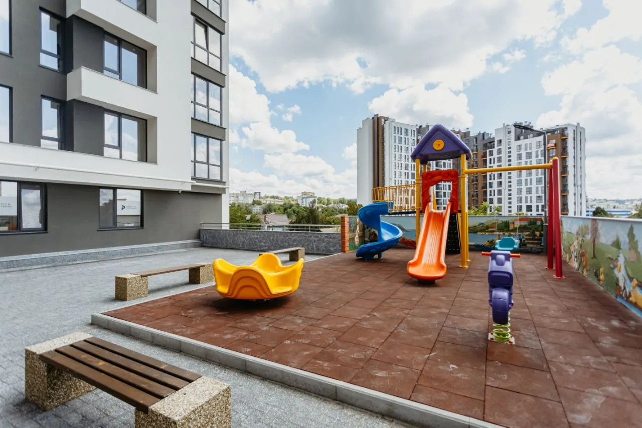 Chișinău Centru bd. Renașterii Naționale 11