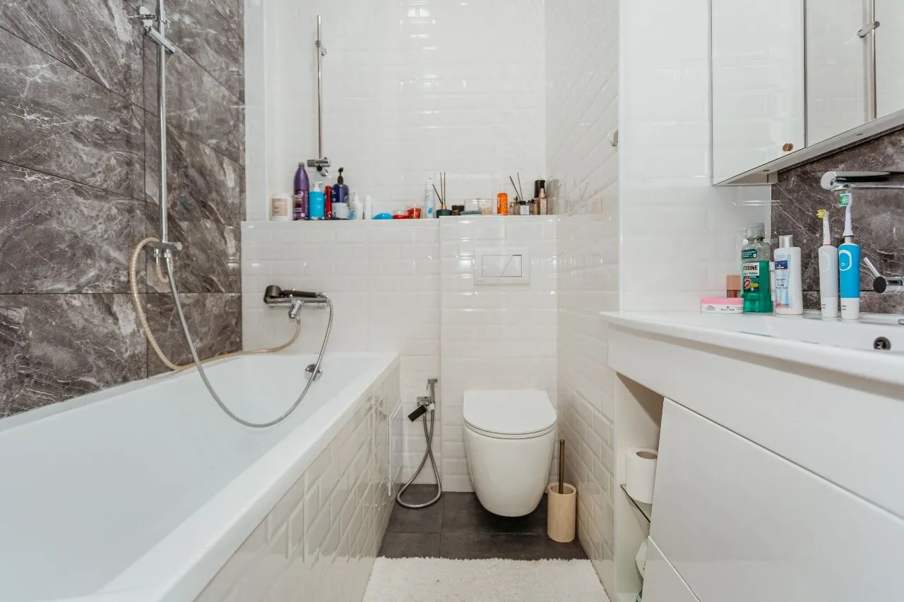 Кишинев Буюканы ул. Парис 6