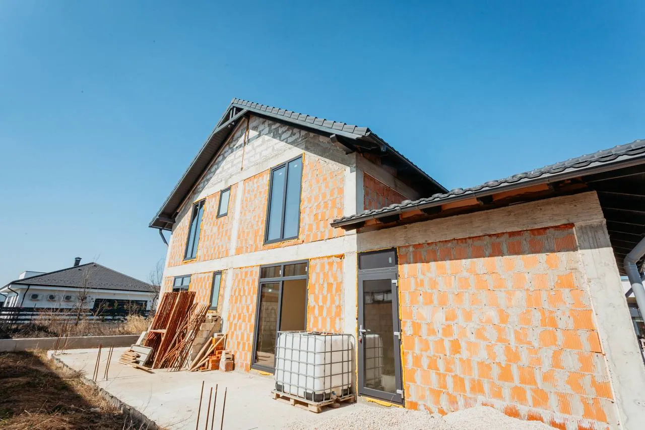 Кишинев Дурлешты, ул. Эмиль Лотяну 2