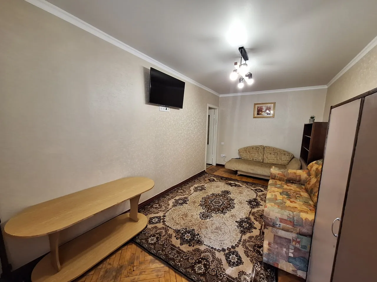 Chișinău Botanica str. Nicolae Zelinski 1