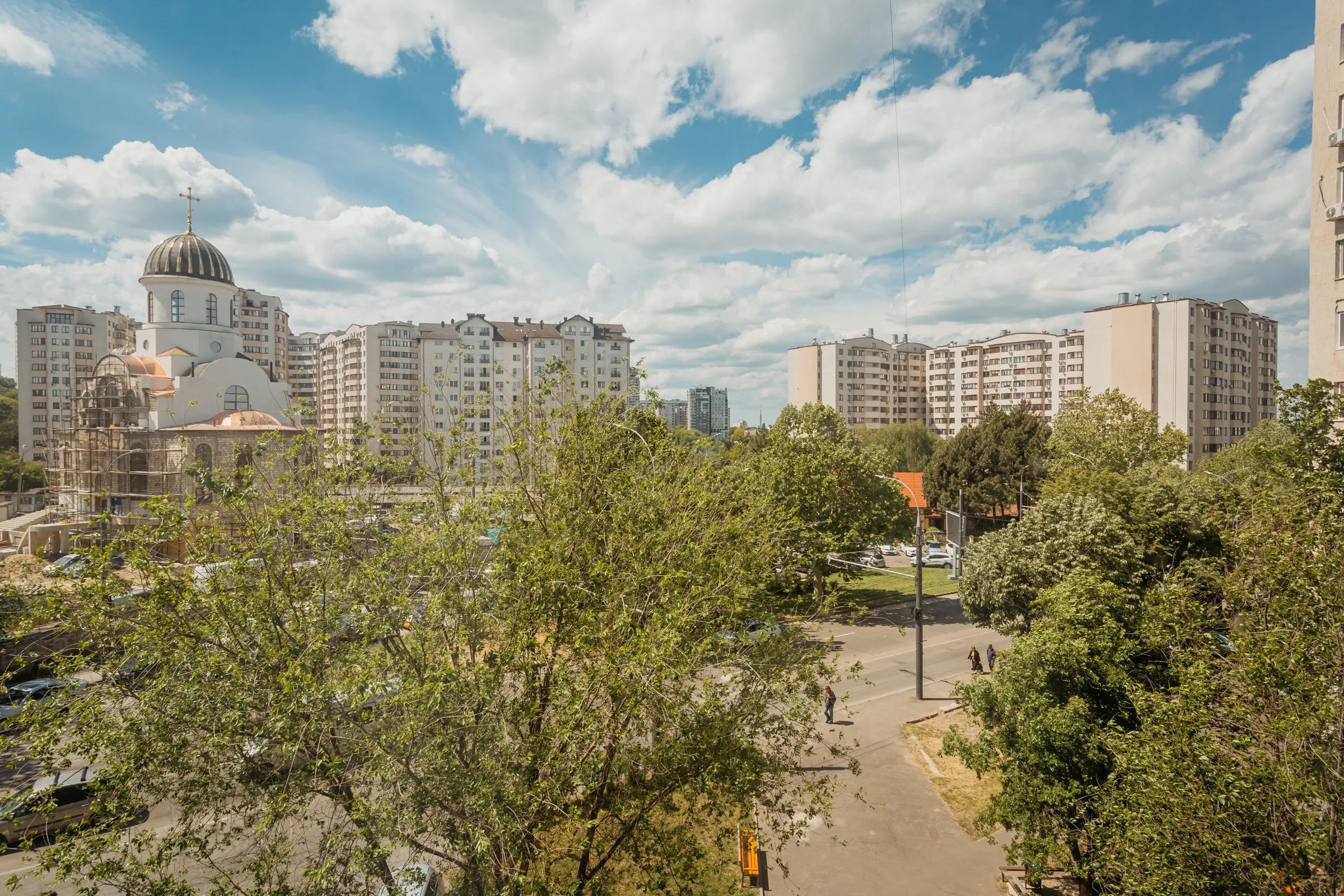 Кишинев Ботаника, ул. Христо Ботев 5