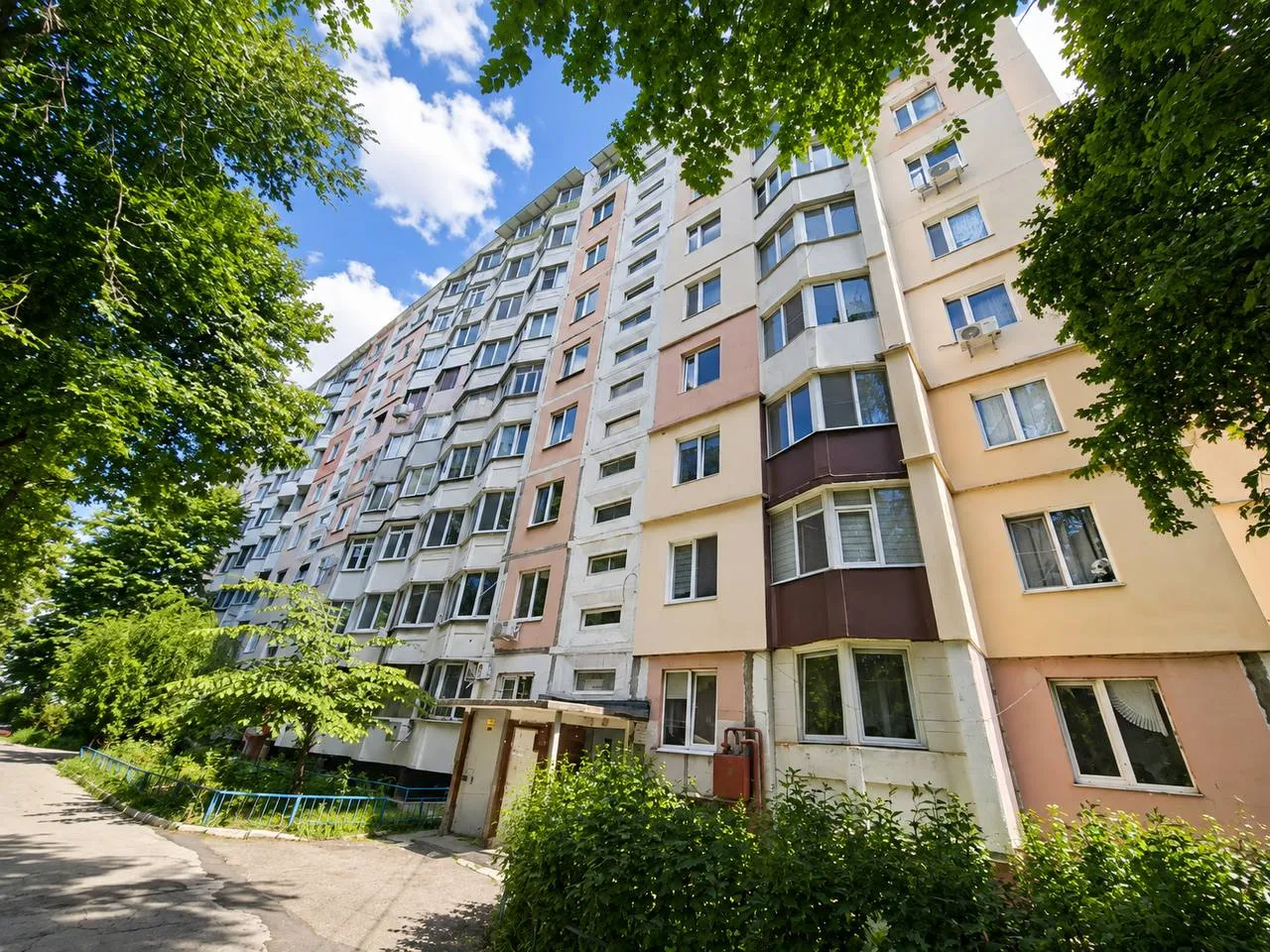 Chișinău Rîșcani str. Nicolae Dimo 9
