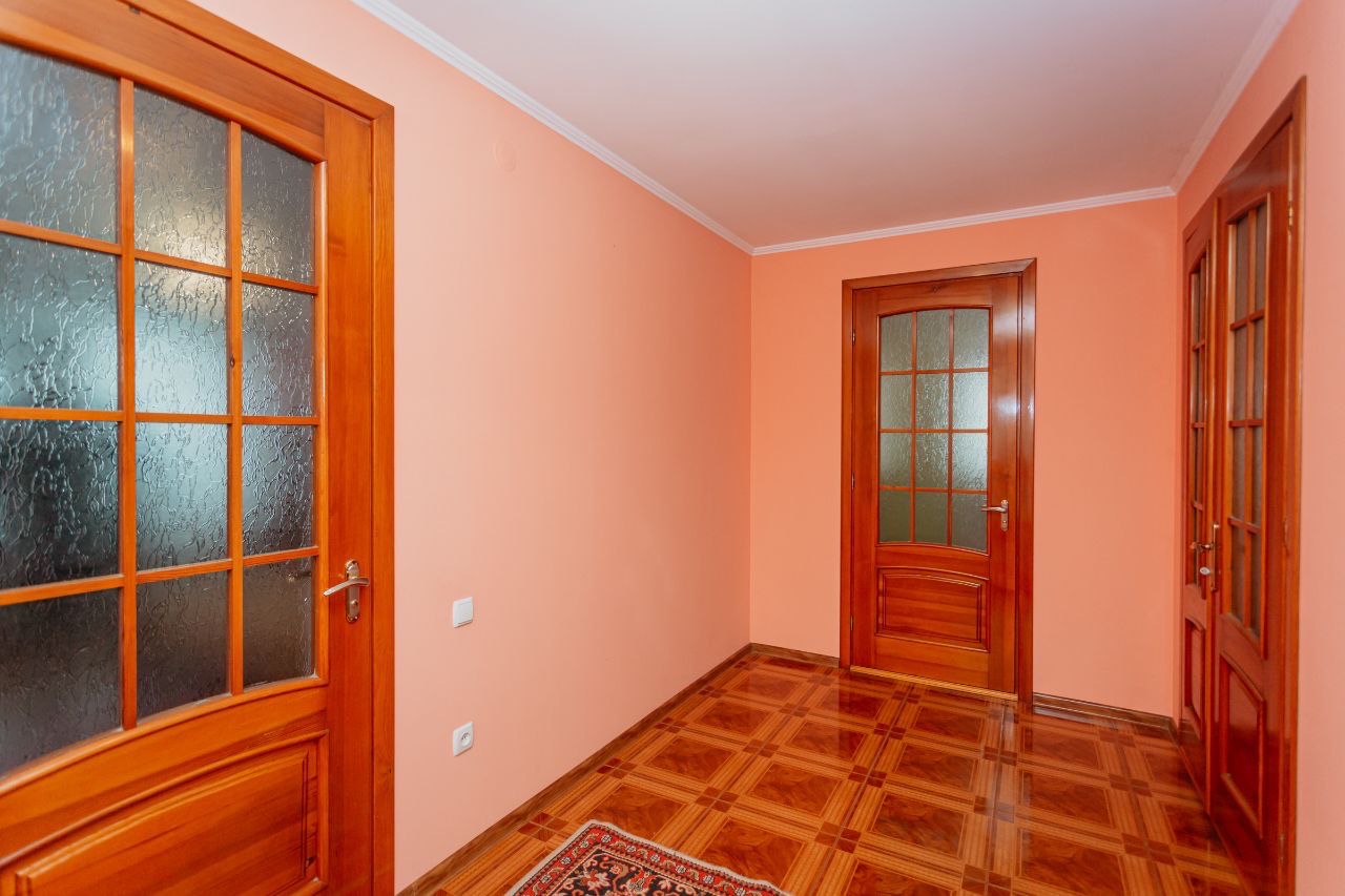 Chișinău Stăuceni str. Barbu Lăutaru 17
