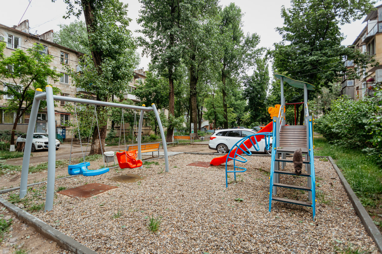 Chișinău Botanica str. Minsk 10