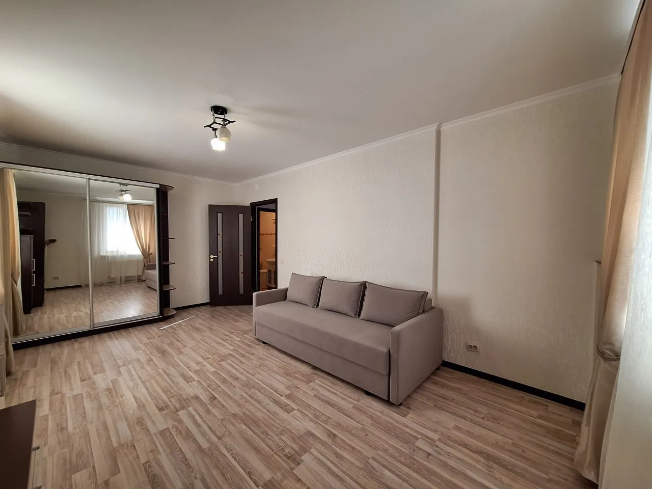 Chișinău Botanica str. Burebista 5