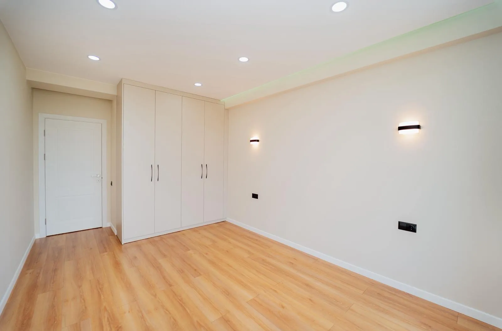 Кишинев Ботаника ул. Жубилиарэ 4