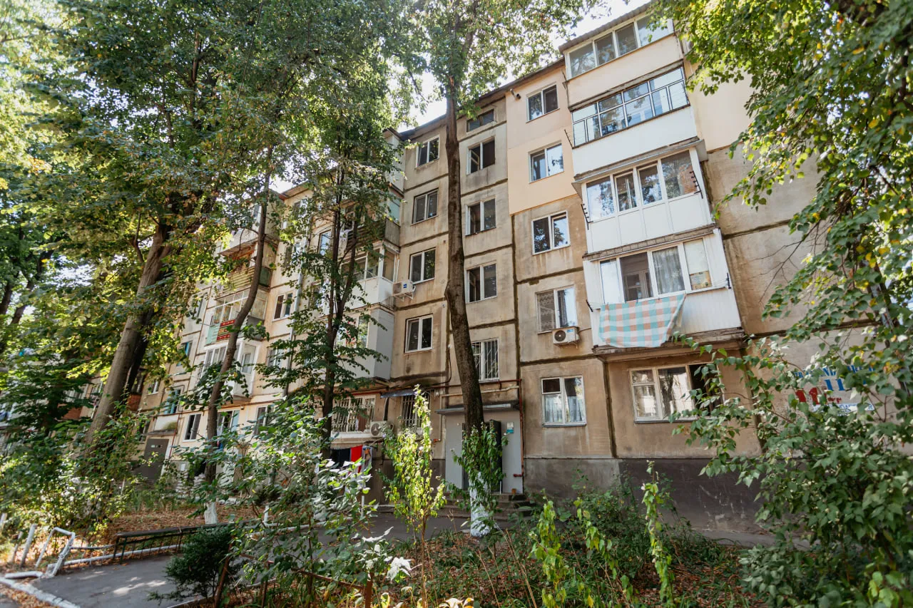 Chișinău Botanica str. Trandafirilor 10