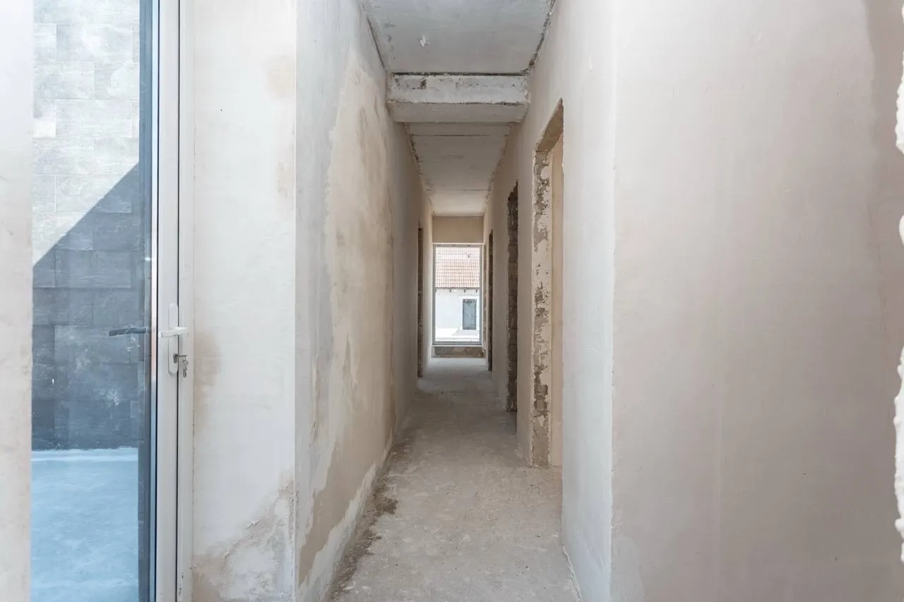 Chișinău Dumbrava, Poiana Domnească str-la. 9 Tineretului 20