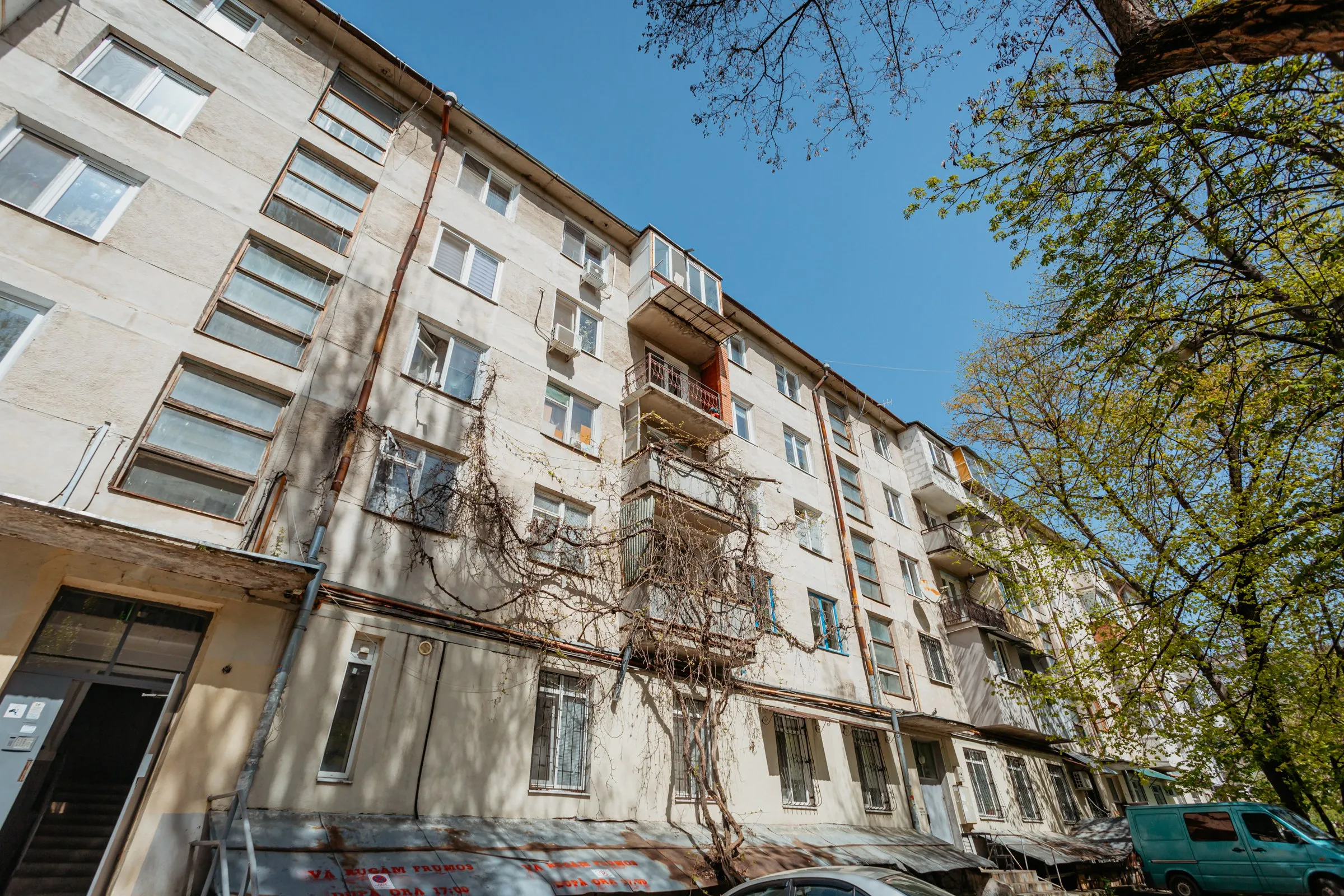 Chișinău Rîșcani str. Matei Basarab 11