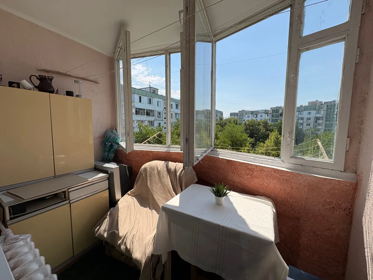 Chişinău Buiucani str. Alba Iulia  10