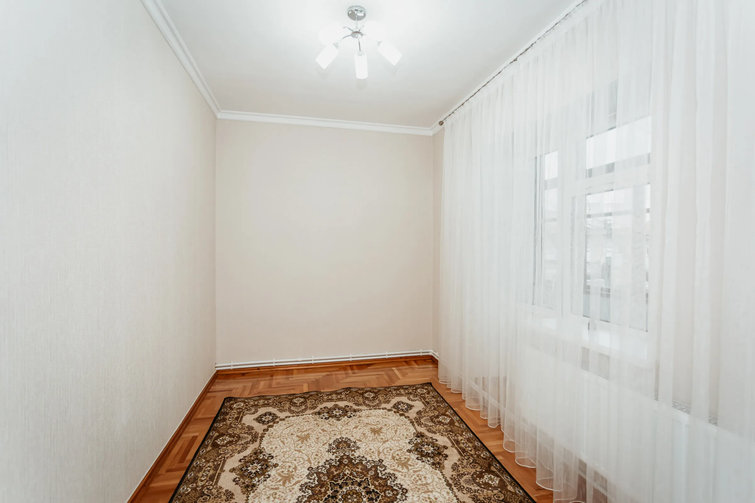 Chișinău Centru str. Vasile Cheltuială 11