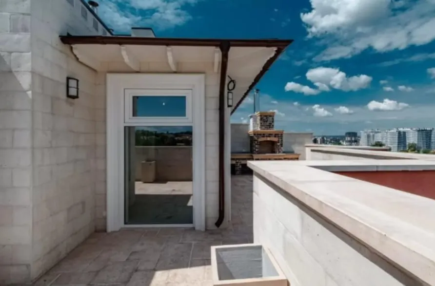 Chișinău Rîșcani bd. Renașterii Naționale 17