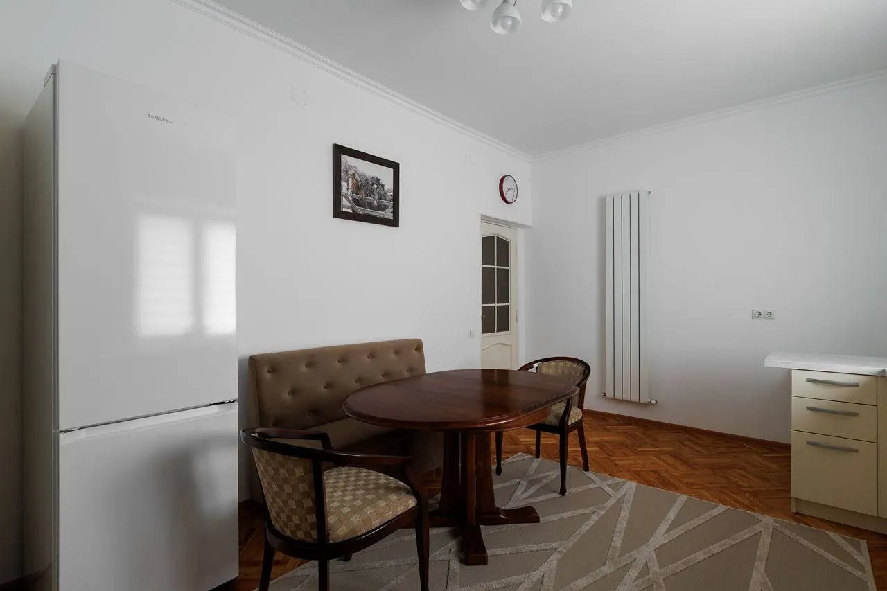 Chișinău Buiucani str. Vasile Stroescu 6