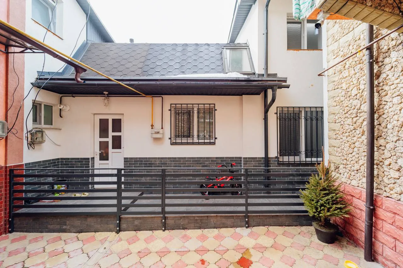 Кишинев Центр ул. Одесская 28