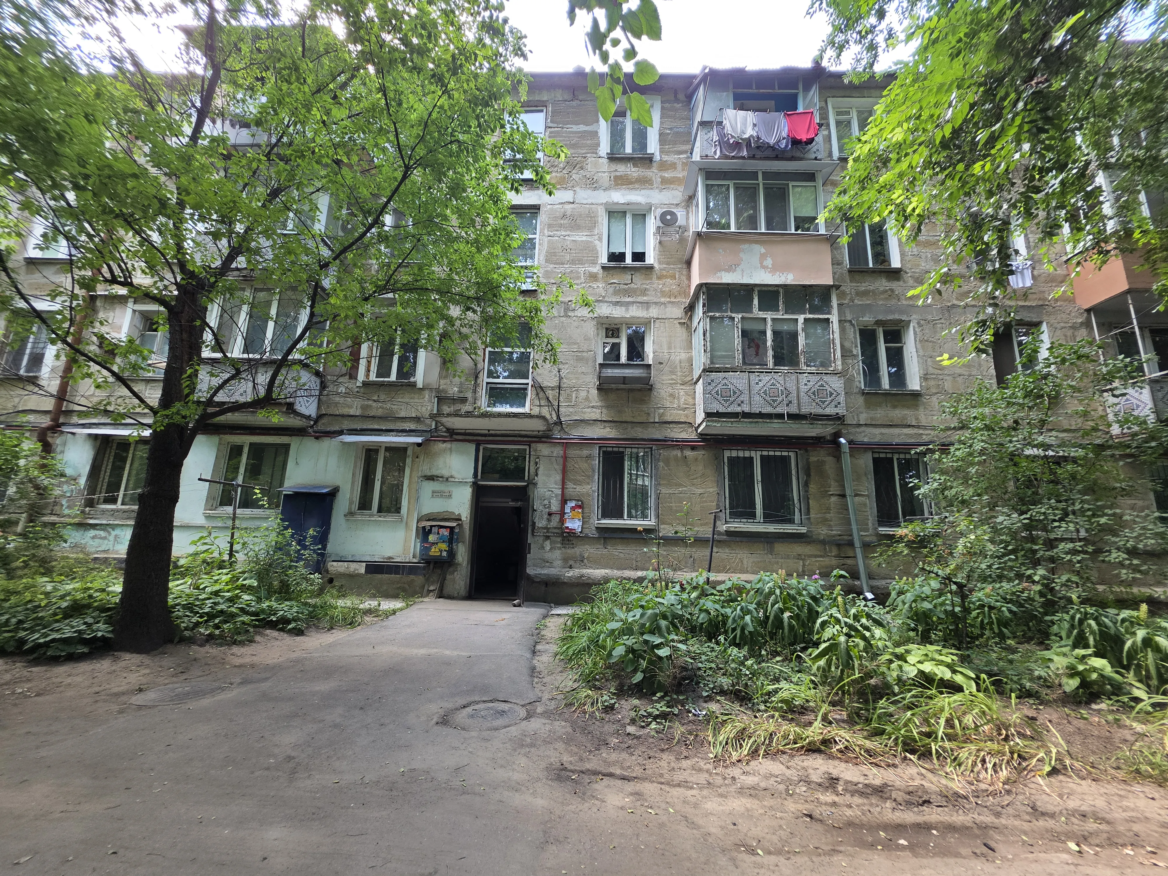 Chișinău Botanica str. Nicolai Zelinski 11