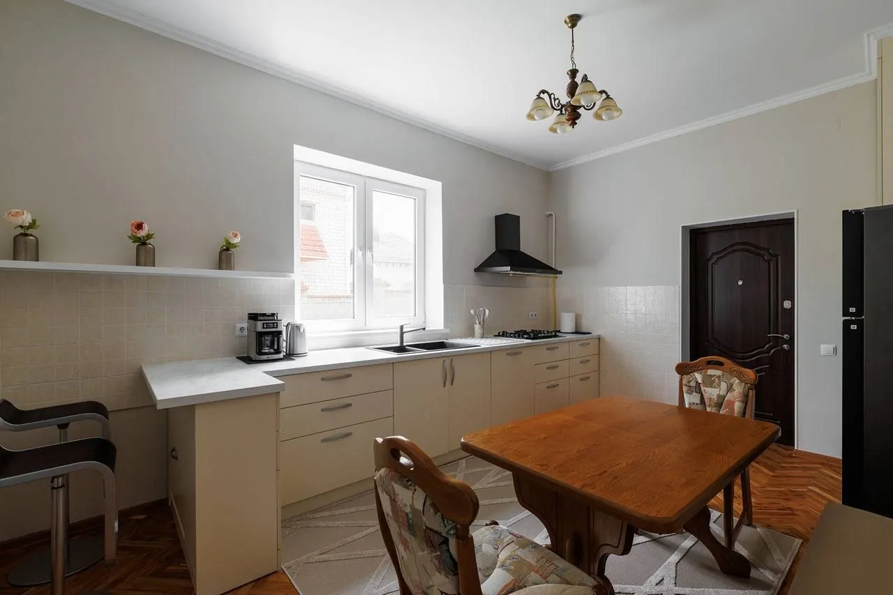 Chișinău Buiucani str. Vasile Stroescu 2