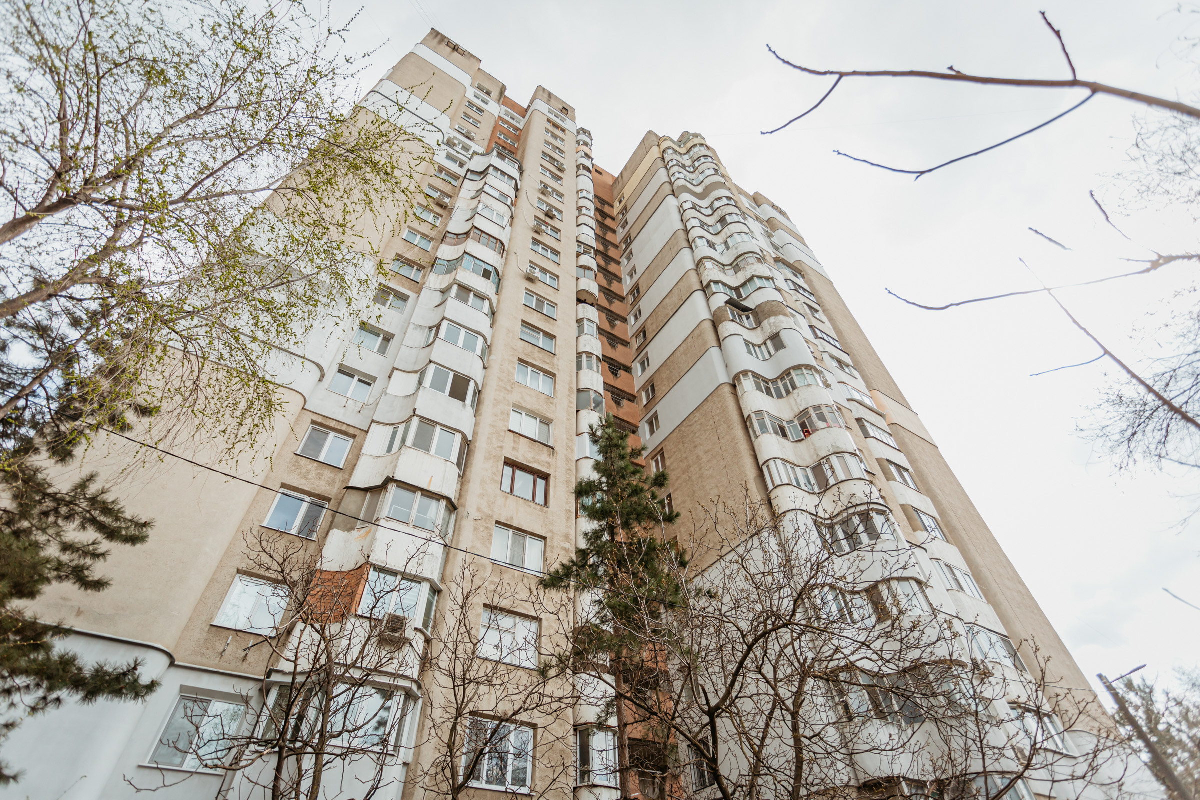 Кишинев Центр, ул. Романэ 11