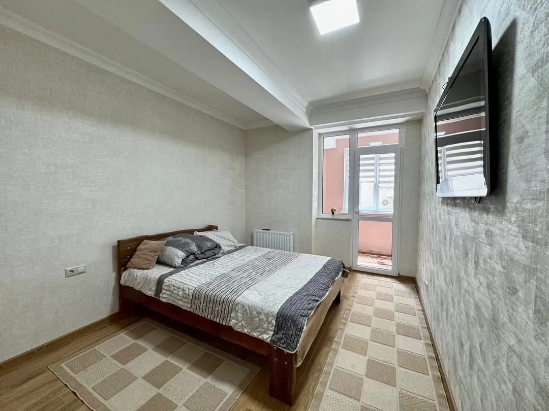 Ialoveni, Centru str. Alexandru cel Bun 3