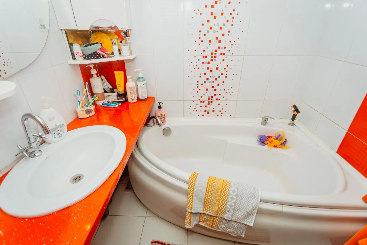 Кишинев Ботаника бул. Куза Водэ 10