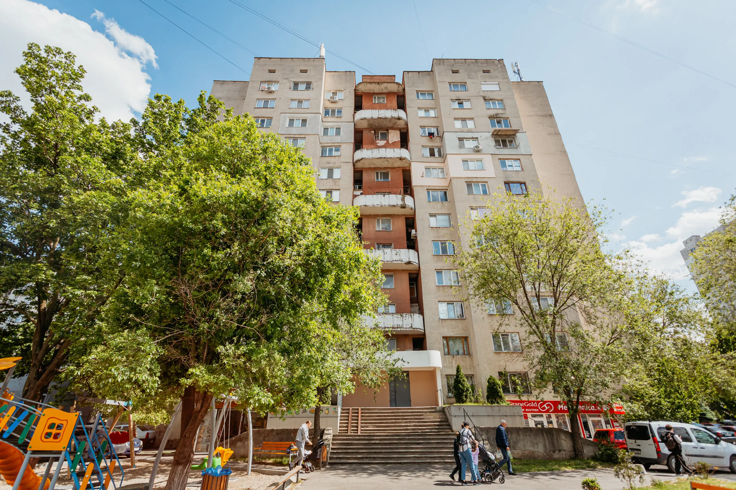 Кишинев Ботаника, ул. Христо Ботев 4