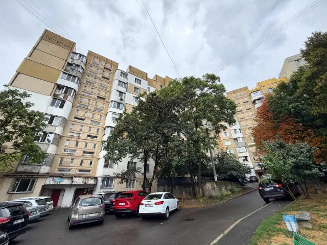 Кишинев Центр бул. Дмитрий Кантемир 7