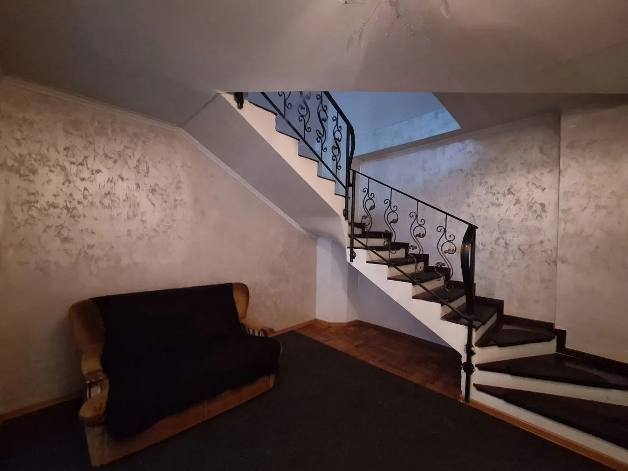 Chișinău Telecentru str. Valea Dicescu 14