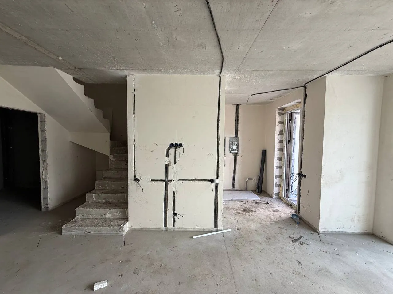 Кишинев Грэтиешть ул. Приетенией 4