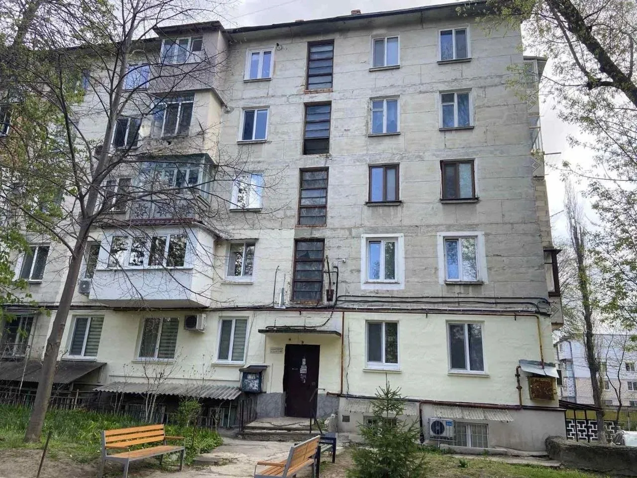 Chișinău Botanica str. Nicolae Titulescu 8