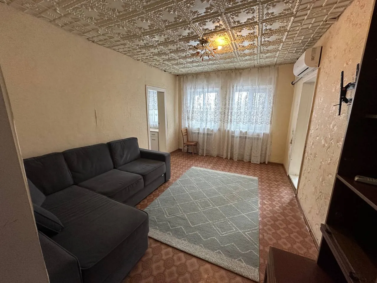 Страшены Кожушна ул. Михай Еминеску 5