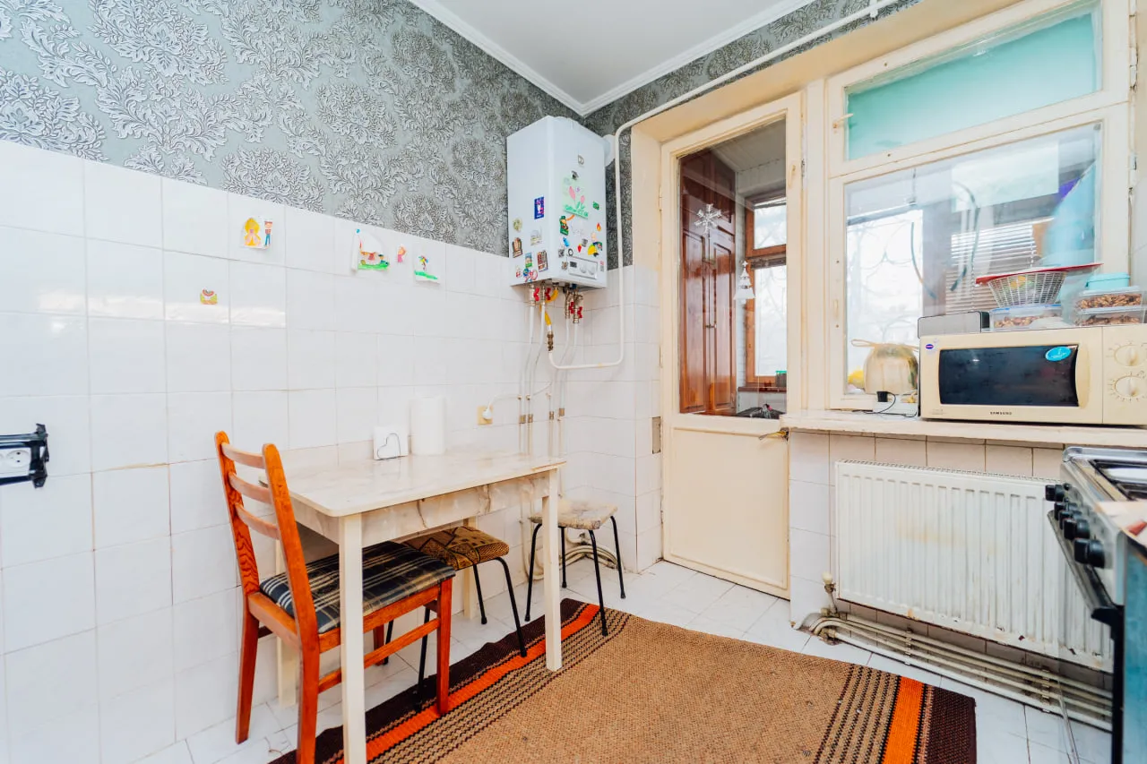 Chișinău Botanica bd. Traian 1