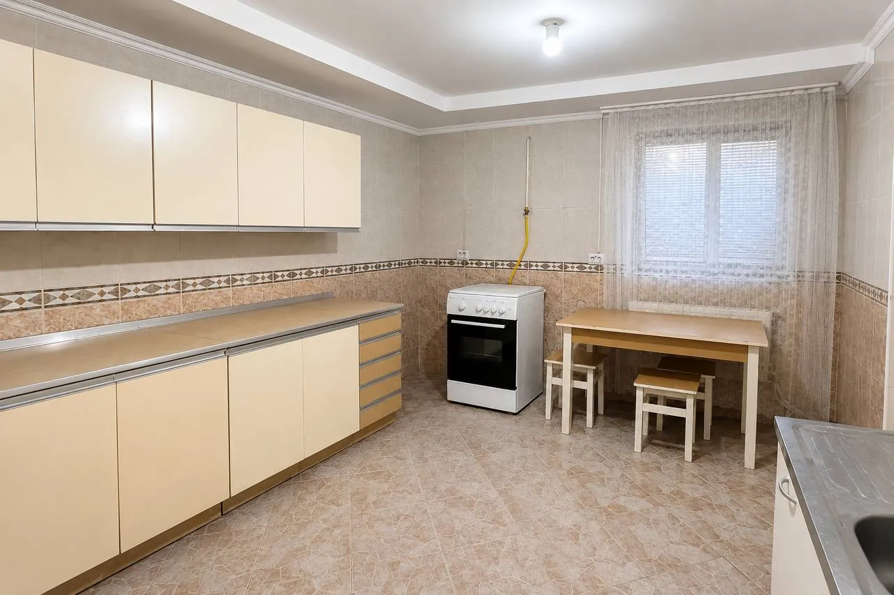 Orhei Centru str. Eliberării 1