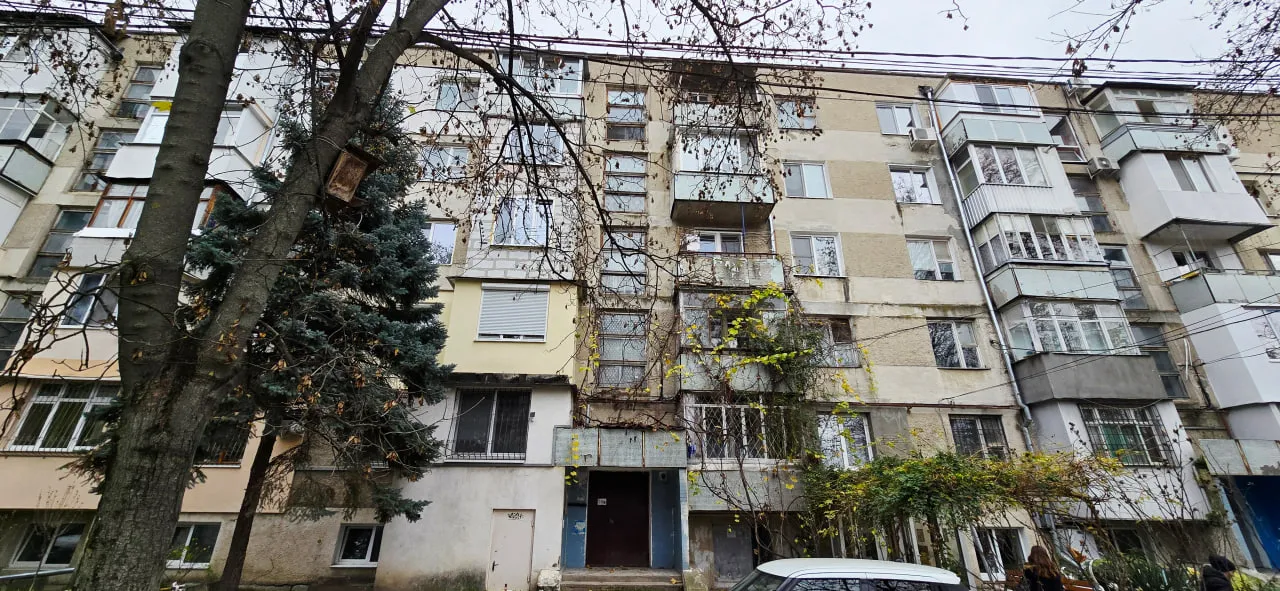 Chișinău Rîșcani str. Florilor 10