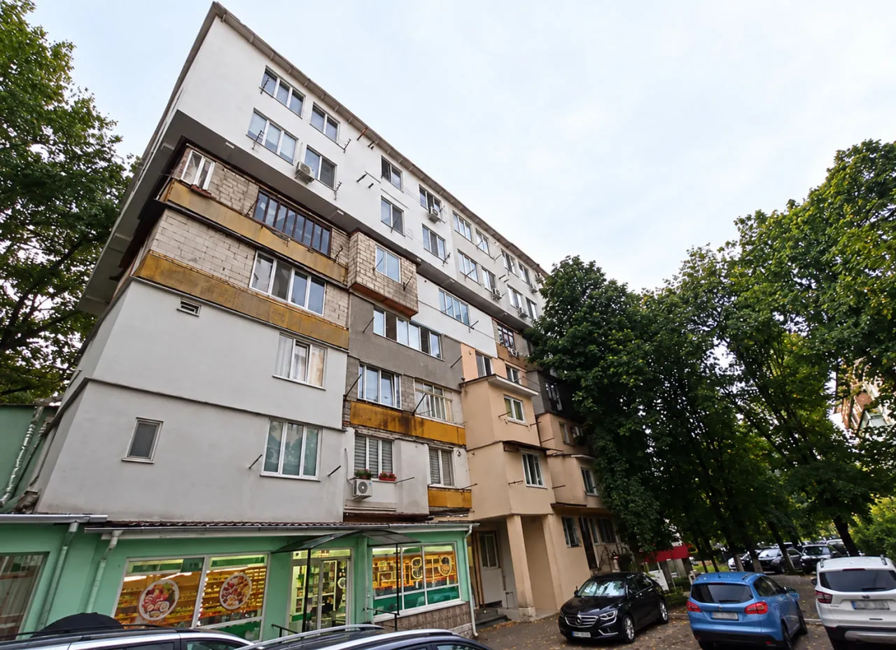 Chișinău, Botanica, str. Belgrad 8