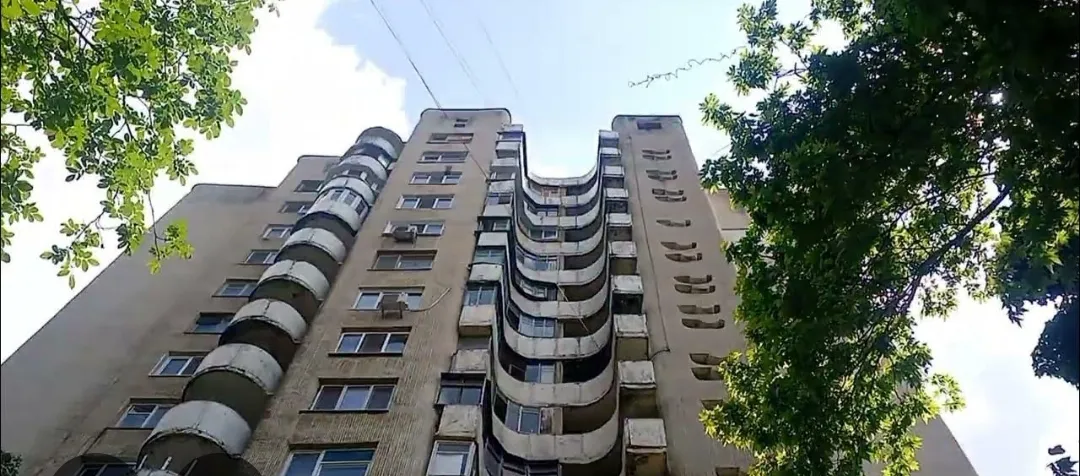 Chișinău Botanica bd. Dacia 10