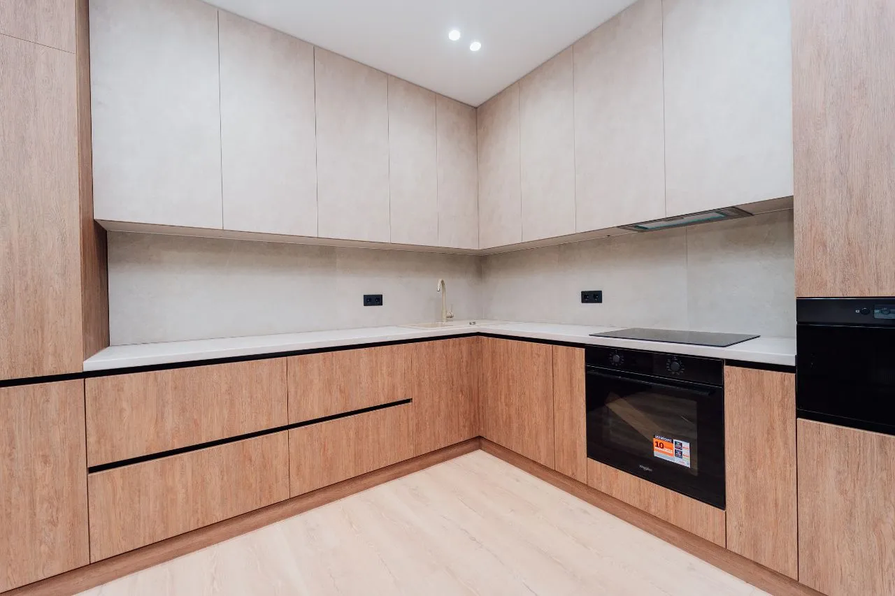 Яловень, Окрайна ул. 31 августа 1989 4